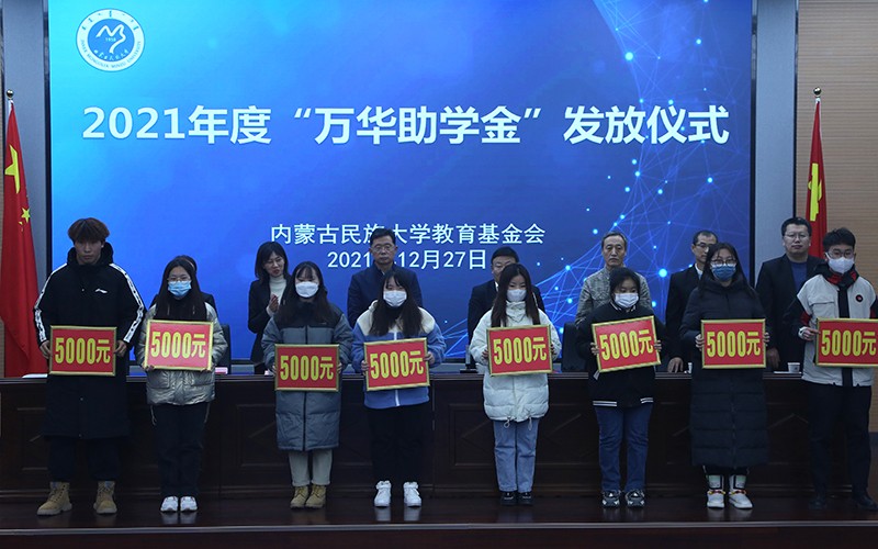 cfcc7c07ad9c449e.jpg